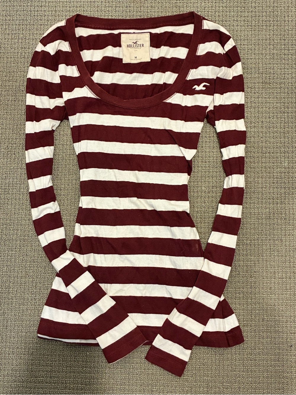 Vtg Y2K Hollister Burgundy and White Striped Scoop Neck Long-Sleeve Top